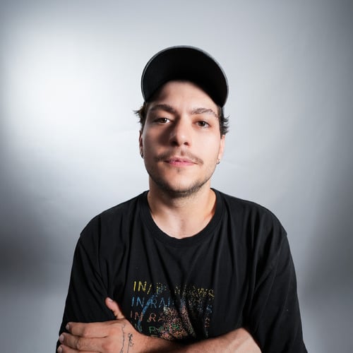 T. Yagiz H.