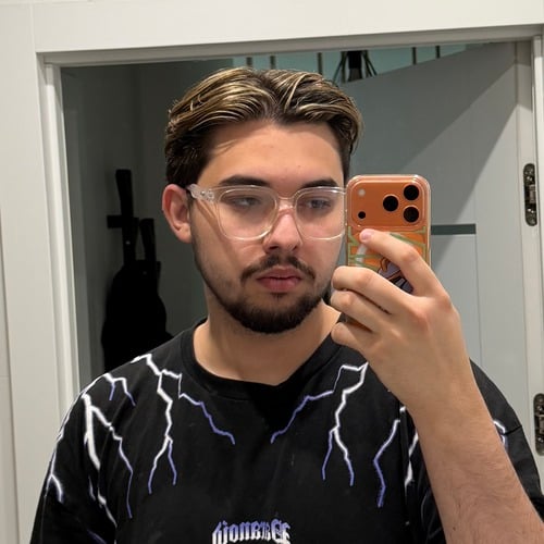 Vladyslav L