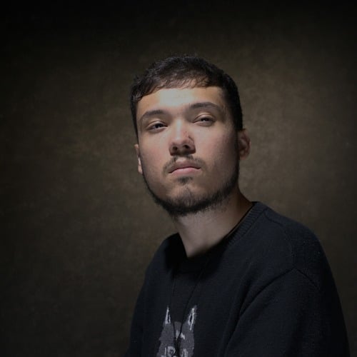 Daniel R