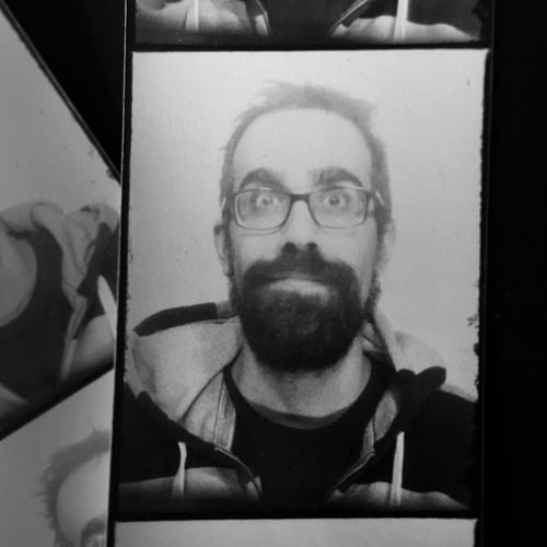 Elias M