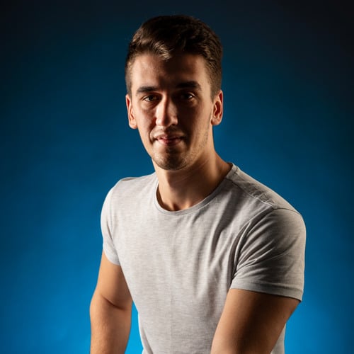 Claudiu M