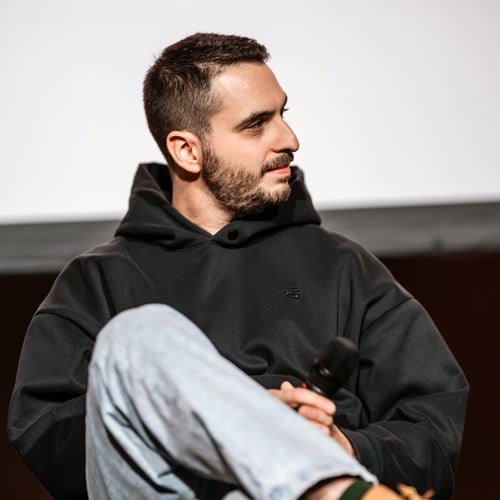 Ivan D.