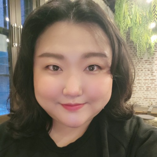 hyunju L