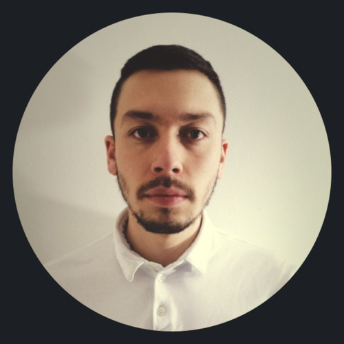 Alex R.