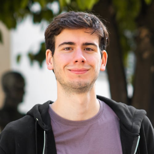 TOMAS O