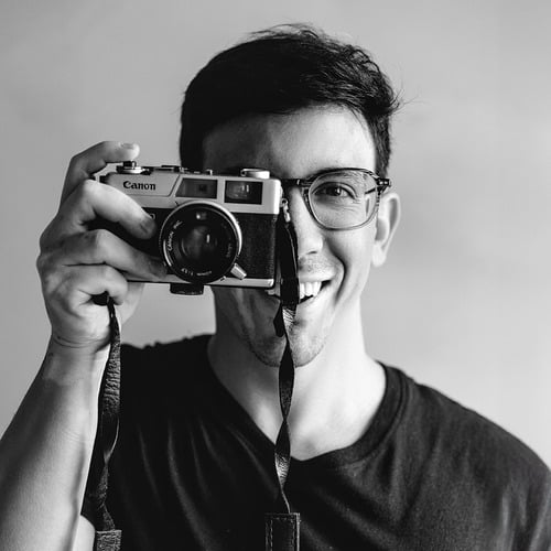 Lucas C