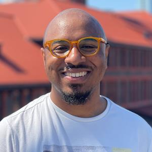 Khari D